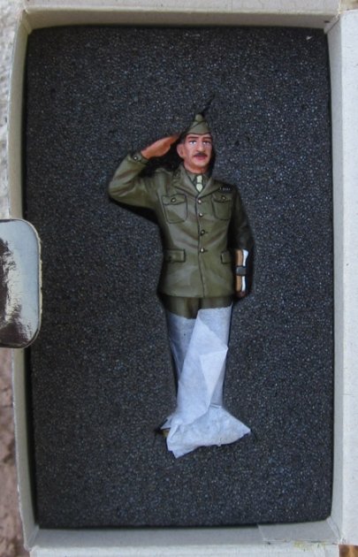  King & Country, AF005, USAAF Crew Chief, Retired, Boxed — image 3