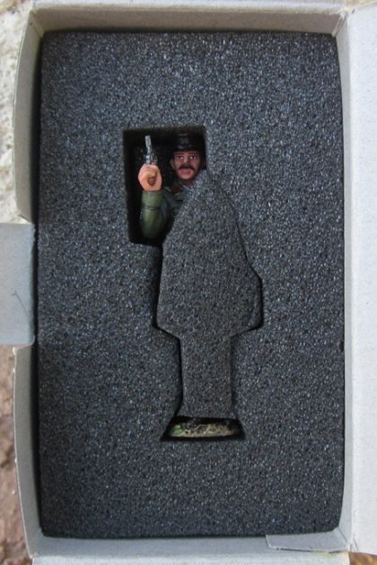  King & Country, FOB034, WWII French Officer, Retired — image 3