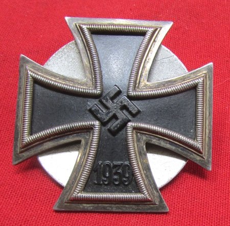  German WWII Iron Cross 1st Class, Screwback — image 2