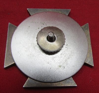  German WWII Iron Cross 1st Class, Screwback — image 3