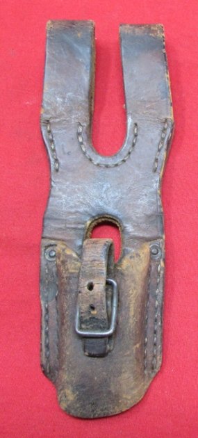  Japanese WWII Open Loop Type 30 Leather Bayonet Frog — image 2