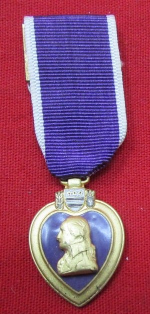  US Miniature Purple Heart Medal and Ribbon, Cold War Era — image 2