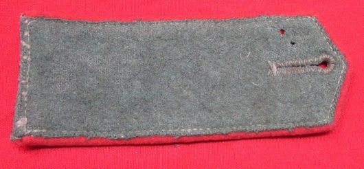  German WWI Enlisted Shoulder Strap, Kaiser Franz Garde Grenadier Regt Nr.2 Shoulder Strap — image 3