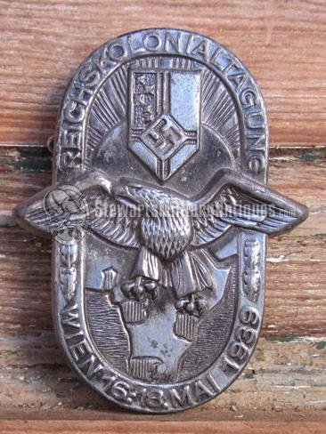  German WWII Tinnie, Reichs Kolonial Tag, Wien, 1939 — image 2