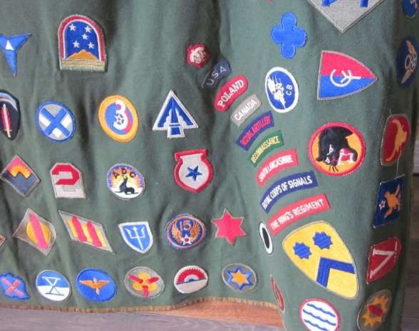  US WWII Souvenir Patch Blanket, White-Tongue 101st ABN SSI, 256  Pieces — image 15