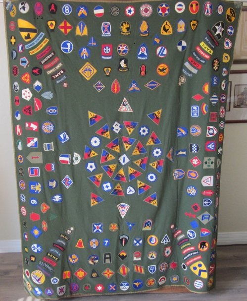  US WWII Souvenir Patch Blanket, White-Tongue 101st ABN SSI, 256  Pieces — image 2