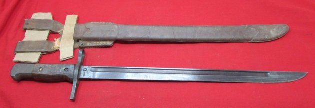  Japanese WWII Type 30 Bayonet, Arrow M, Rubberized Scabbard — image 4