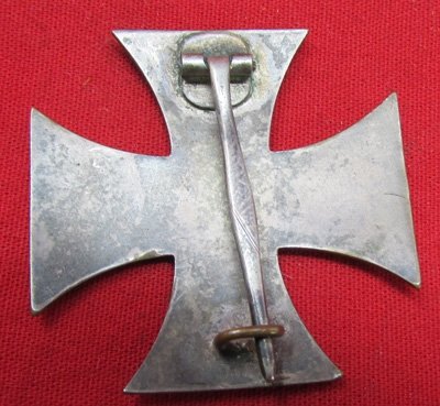  German WWI Iron Cross 1st Class, Vaulted, T303 — image 4