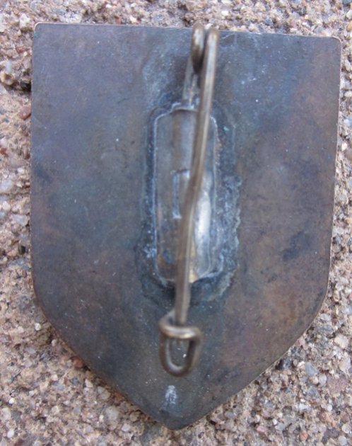  US Army Distinctive Unit Insignia, Austria Occupation Forces, German Made — image 3