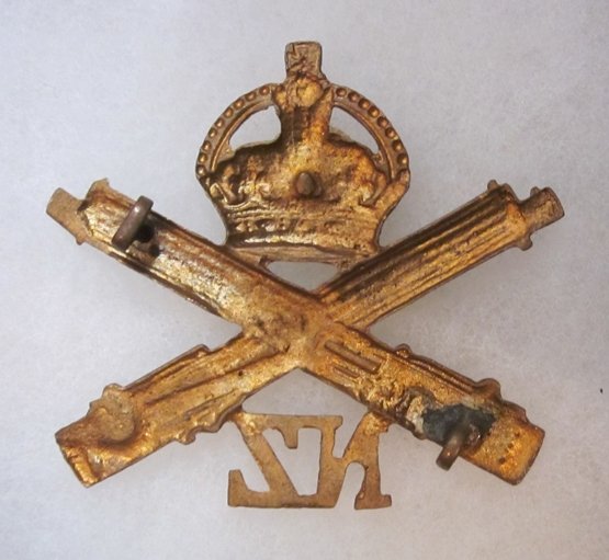  New Zealand WWI Machine Gun Corps Cap Badge — image 3