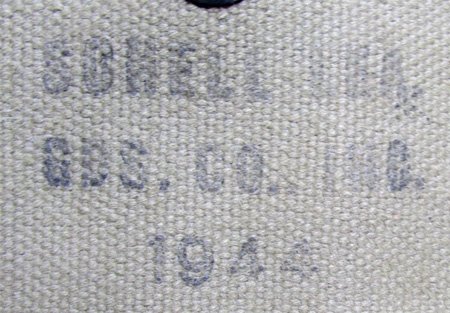  US WWII Wire Cutter Pouch, 1944, Light OD Canvas, Dark OD Trim — image 4