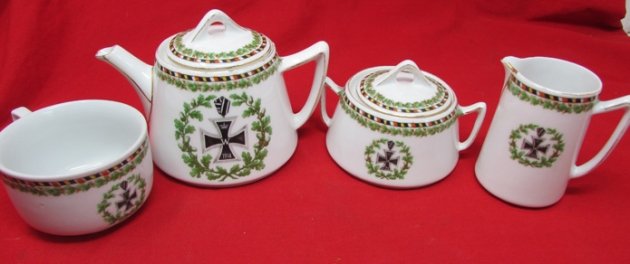  German WWI Iron Cross Ceramic Coffee Set, 4 Pieces — image 3