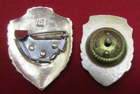  Soviet Post WWII Badges, Best Soldier & DOSAAF Volunteer — image 4