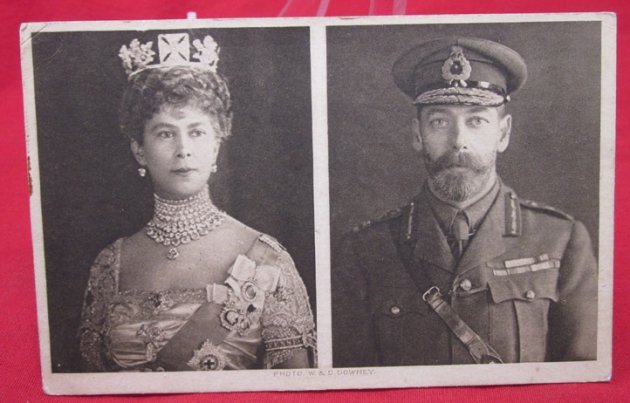  British WWI King George V, 1914 Christmas Card — image 2