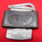 US Pre WWI Curry Comb & Folding Hoof Pick,