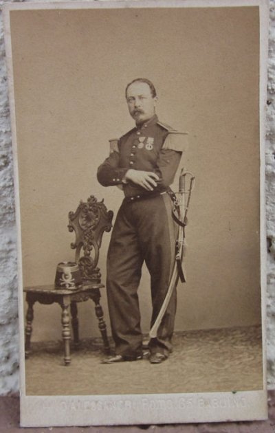  French 2nd Empire CDV, Identified Artillery Officer, Papal Medals — image 2