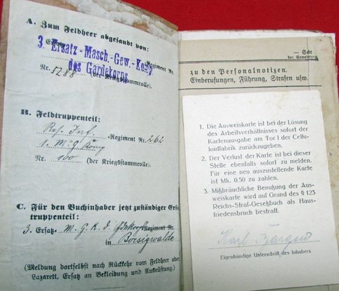  German WWI Soldbuch, Machine Gunner, EK2 1917 — image 3