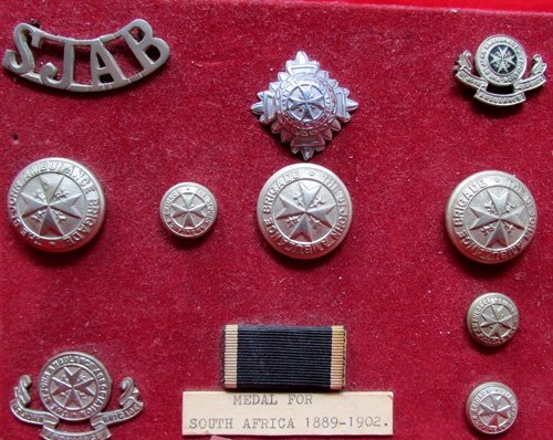  British WWI-WWII, St. John Ambulance Brigade Insignia Group, 18 Pcs. — image 3