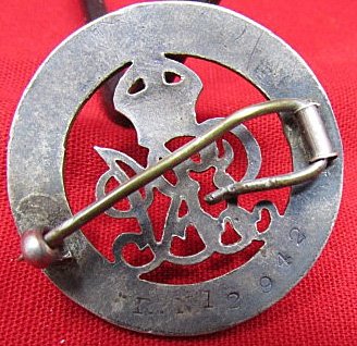  British WWI Silver War Badge, R.N. 12942 — image 3