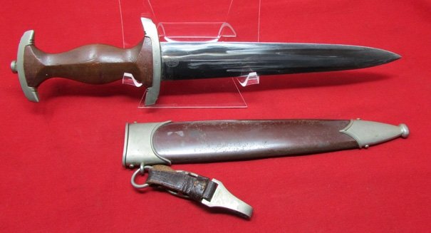  German WWII Early M1933 SA Enlisted Dagger, Eickhorn, Small Logo — image 7