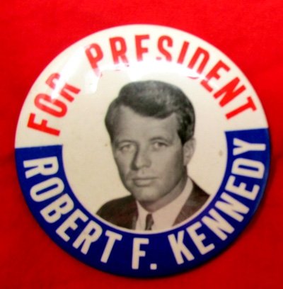  US Vietnam War Era 1968 Robert F Kennedy Large Campaign Button — image 2