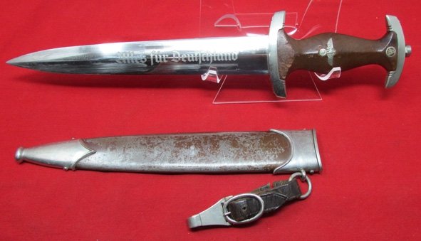  German WWII Early M1933 SA Enlisted Dagger & Hanger, C. Eppenstein Sohne Mfg. — image 4