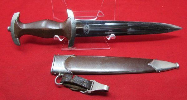  German WWII Early M1933 SA Enlisted Dagger & Hanger, C. Eppenstein Sohne Mfg. — image 8