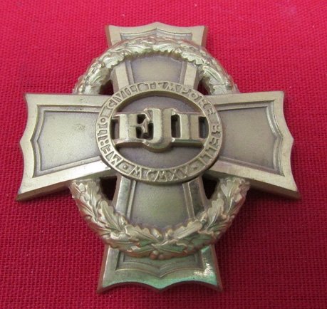  Austria WWI Civil Merit Cross 4th Class, Bronze Gilt, Maker Marked — image 2