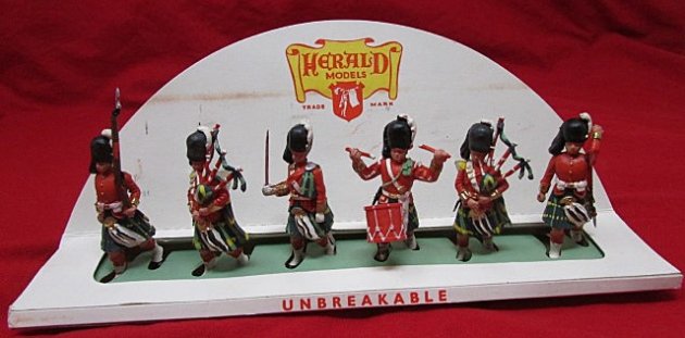  Herald's Toy Soldiers 1950's, Six Figures, Highlanders, Original Packaging — image 2