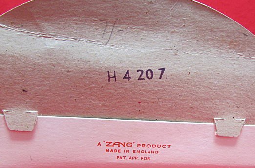  Herald's Toy Soldiers 1950's, Six Figures, Guardsmen, Original Packaging — image 4