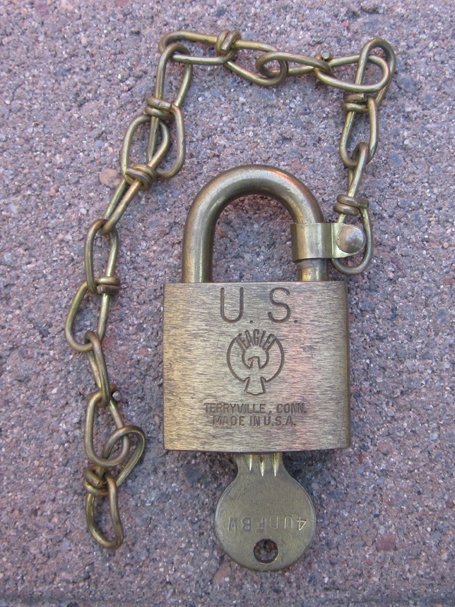  US WWII Era Brass Footlocker Padlock, Eagle Brand — image 2