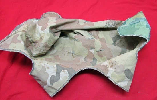  US Vietnam War Mitchell Pattern Camouflage Helmet Cover, Contract 8133 — image 4