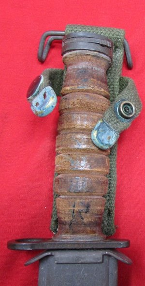  US Korean War, USM4 Carbine Bayonet,  Camillus Mfg, Very Clean — image 3