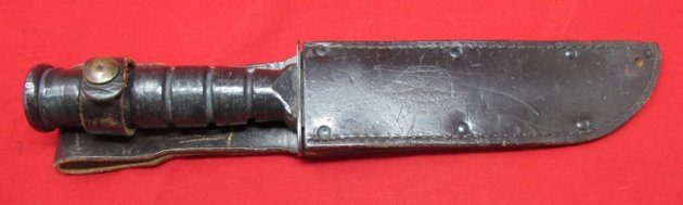  US Vietnam War Era, Camillus, Kabar Style Utility Knife & Sheath — image 2