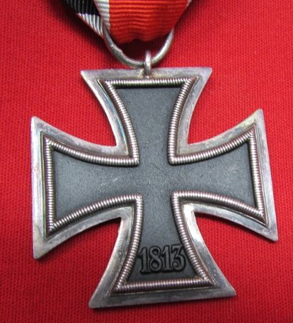  German WWII Iron Cross 2nd Class, Maker Marked 19 — image 3