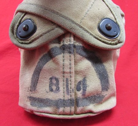  US WWII USMC 2nd Pattern Cross-Flap Canteen Cover, Steel Canteen & Cup, 4th MarDiv, 4th Eng.Bn. — image 3