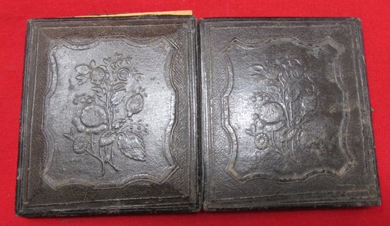  US Pre Civil War 1/6 Tinted Ambrotype, D. Denison Photographer, Full Case — image 4