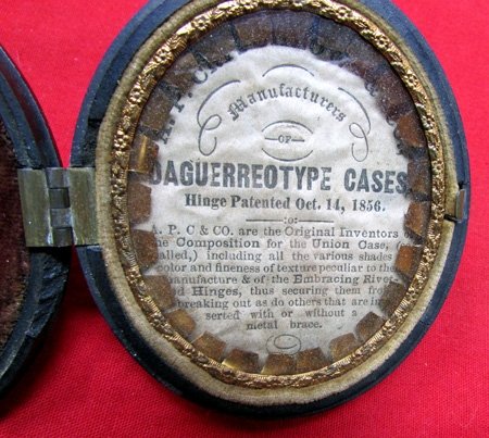  US Pre Civil War Union Oval Daguerreotype Case — image 2