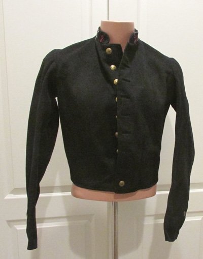  French WWI, Dark Blue Fatigue Jacket, 1914 Dated — image 2