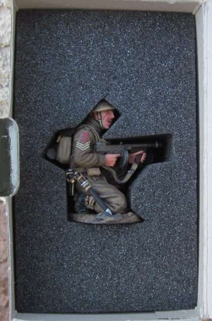  King & Country, FOB030, British Tommy Gunner, Retired — image 3