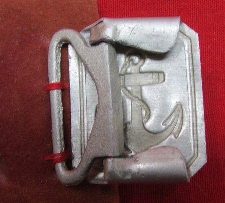  Japanese WWII Navy Enlisted Tropical Trouser Belt Buckle — image 3