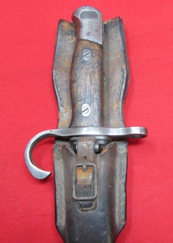  Japanese WWII Type 30 Bayonet & Frog, Kokura Mfg — image 3