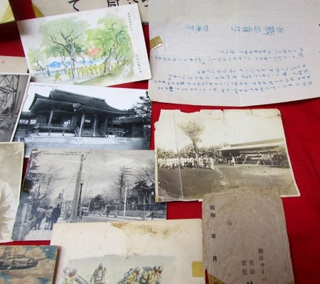  Japanese WWII Photo, Paper, Insignia Grouping, 30 Pieces — image 5