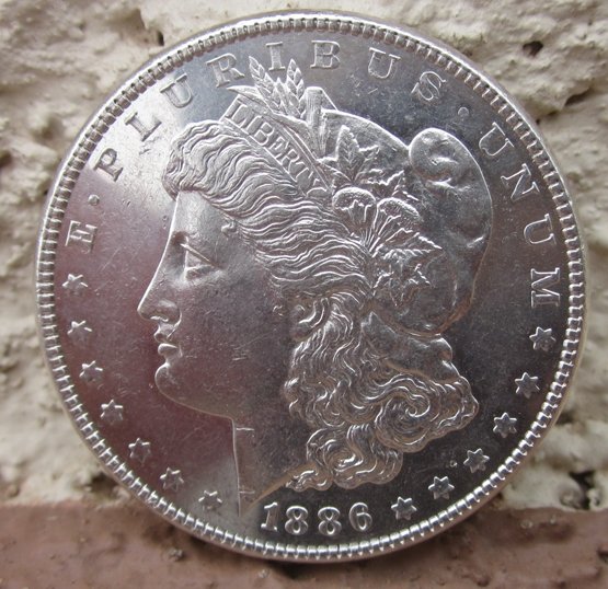  US Silver Coin, Morgan Dollar, 1886, Philadelphia Mint — image 2
