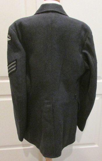  Canadian WWII RCAF NCO Four Pocket Coat, 1942 — image 4