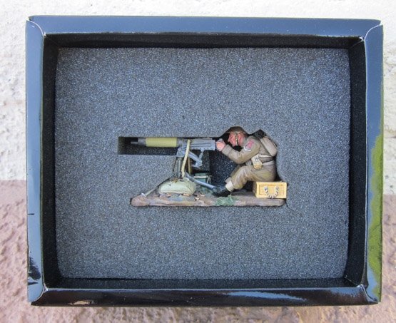  King & Country, FOB025, WWII British Vickers Gunner, Retired, Boxed — image 3