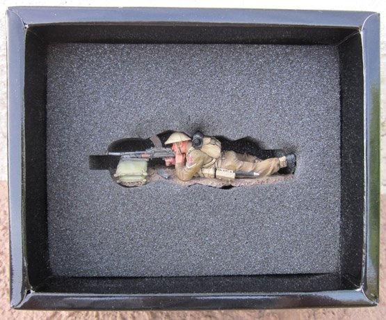  King & Country, FOB026, British Bren Gunner, Retired, Boxed — image 3