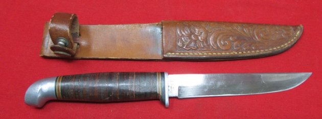  US Post WWII Era Kinfolks Hunting Knife & Sheath, Model 332S — image 4