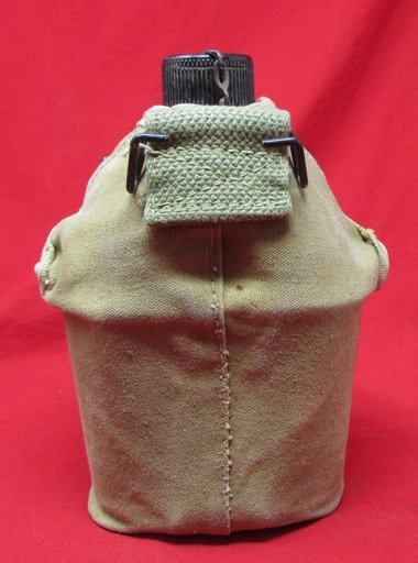  US WWII USMC Canteen Set, 1st Style Cover, Complete — image 3