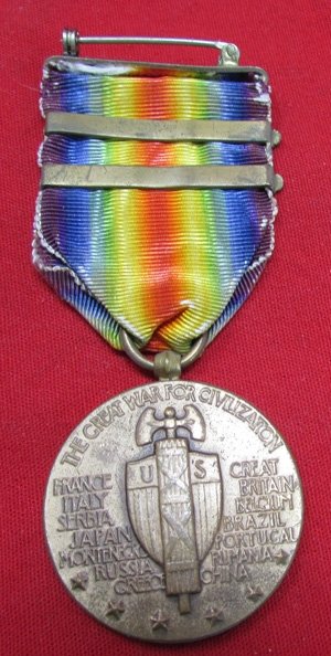  US, WWI Victory Medal, 2 Campaign Clasps, Original Ribbon — image 4